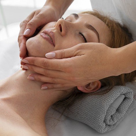 MASAJE AYURVEDA FACIAL - 20MIN